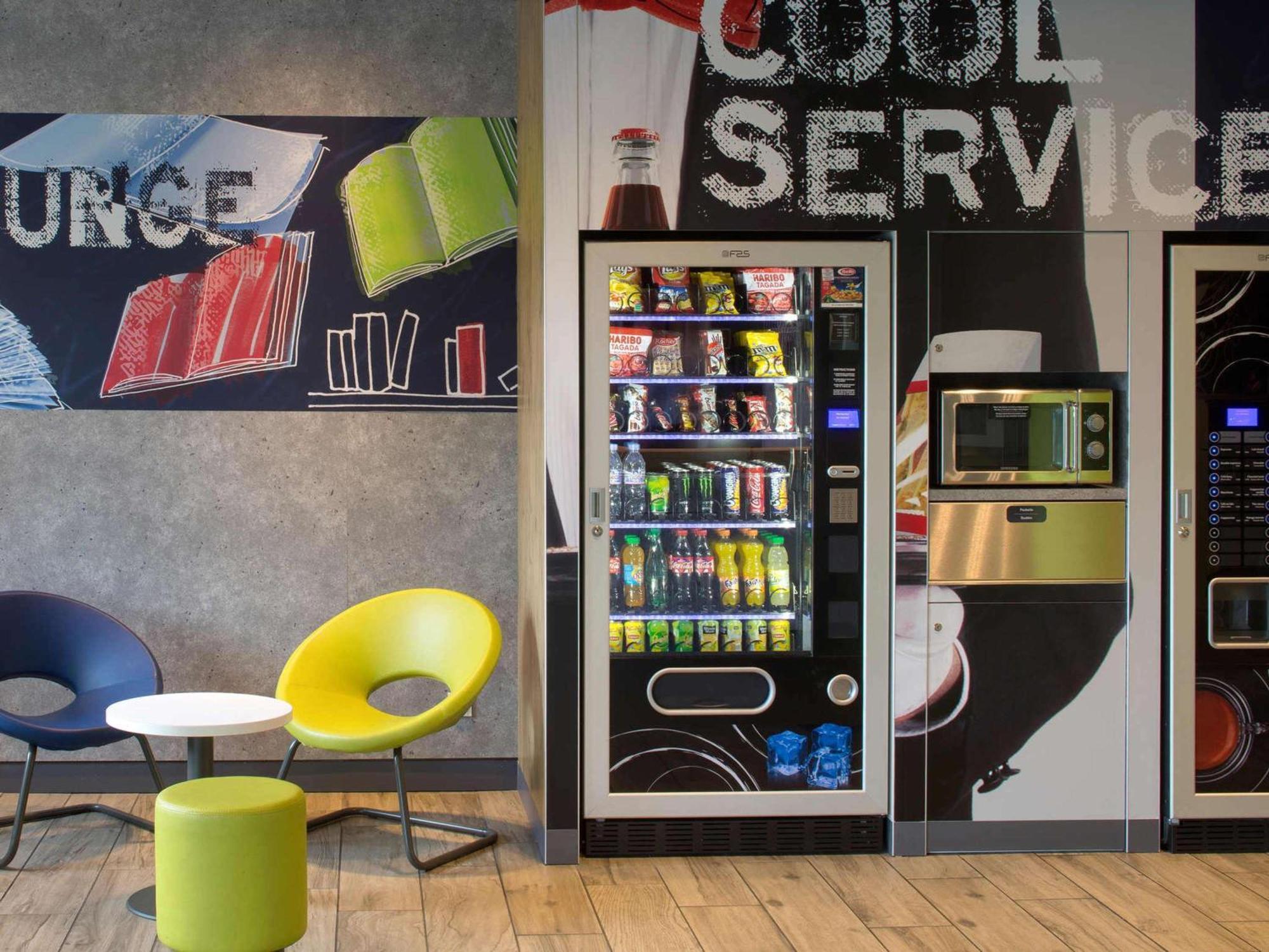 Ibis Budget Montceau Les Mines 외부 사진