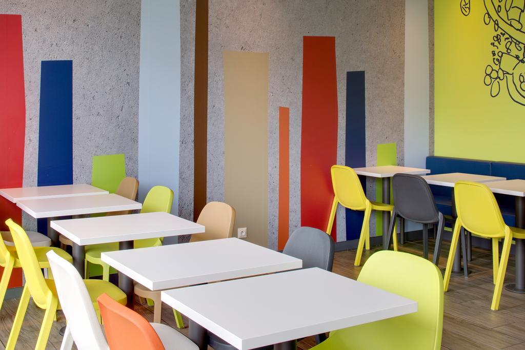 Ibis Budget Montceau Les Mines 외부 사진